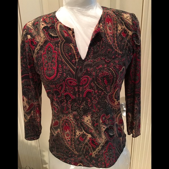 Soft pullover top - Picture 1 of 2